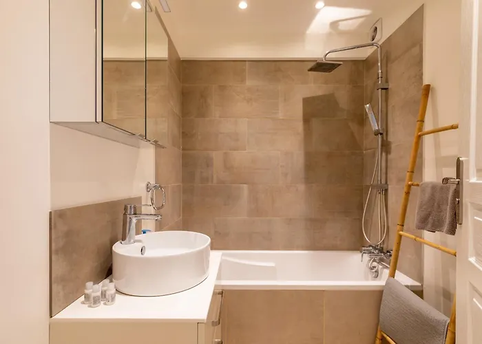 Lejlighed Yank's Centre Les Pins 5 Min Des Plages *