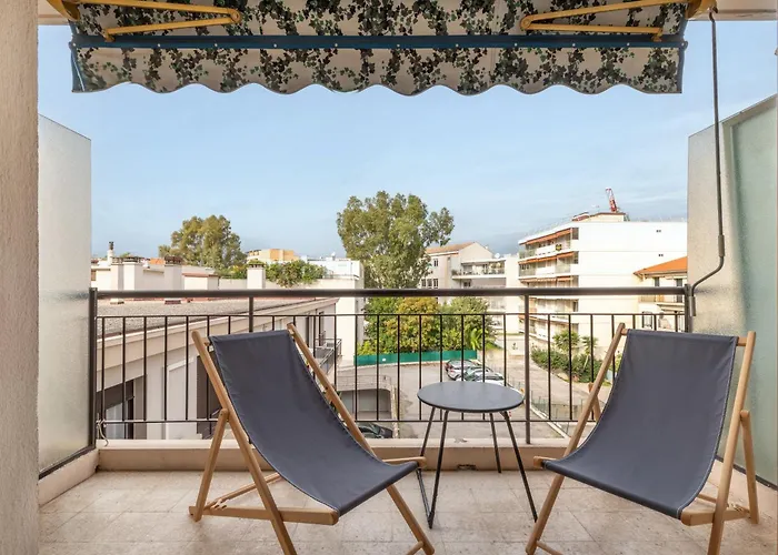 Yank's Centre Les Pins 5 Min Des Plages Appartamento