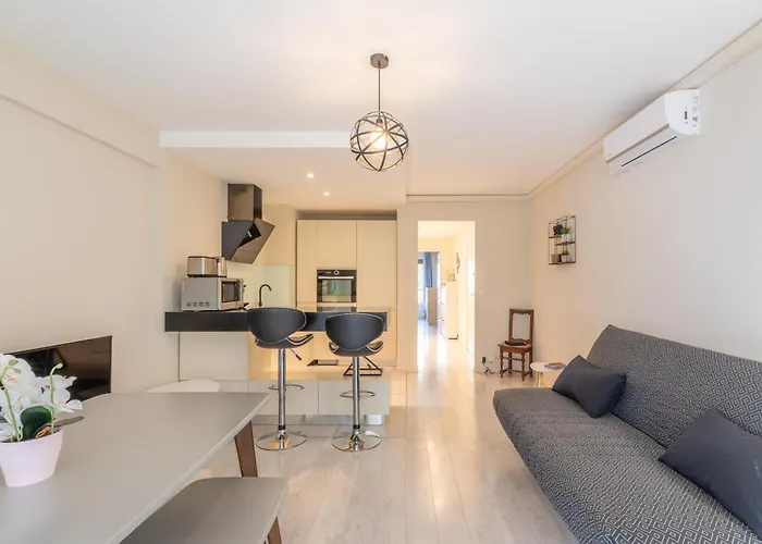 Appartamento Yank's Centre Les Pins 5 Min Des Plages